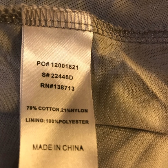 Doe & Rae gray lace dress. Size medium - Picture 6 of 6